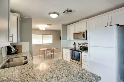 304 S Arvada --, Mesa, AZ 85206 - Photo 11