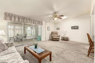 10801 W Windsor Dr, Sun City, AZ 85351 - Photo 5