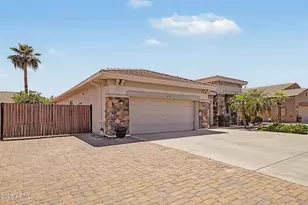 9749 W Bent Tree Dr, Peoria, AZ 85383 - Photo 43