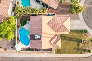 4309 E Tanglewood Dr, Phoenix, AZ 85048 - Photo 25