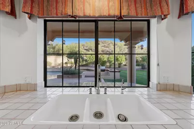 15023 N 15th Avenue, Phoenix, AZ 85023 - Photo 11