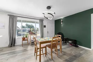 2419 W Shaw Butte Dr, Phoenix, AZ 85029 - Photo 9