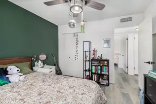 2419 W Shaw Butte Dr, Phoenix, AZ 85029 - Photo 27