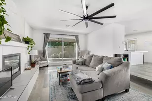 2419 W Shaw Butte Dr, Phoenix, AZ 85029 - Photo 13