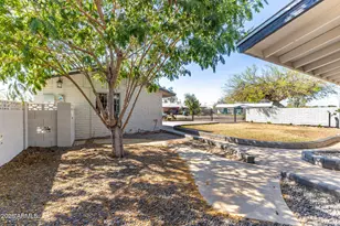 2419 W Shaw Butte Dr, Phoenix, AZ 85029 - Photo 35