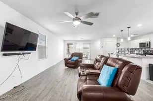 12652 W Glenn Dr, Glendale, AZ 85307 - Photo 5