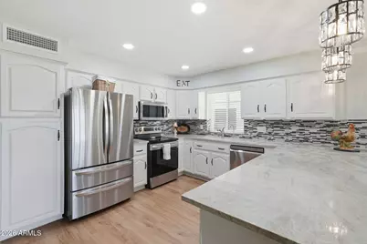8020 E Keats Avenue #307, Mesa, AZ 85209 - Photo 9