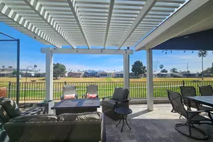 650 N Hawes Rd, Mesa, AZ 85207 - Photo 37