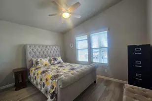 650 N Hawes Rd, Mesa, AZ 85207 - Photo 15