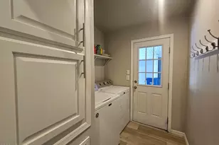 650 N Hawes Rd, Mesa, AZ 85207 - Photo 17