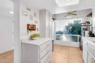 3048 E Cannon Dr, Phoenix, AZ 85028 - Photo 11