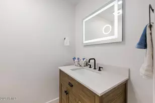 8055 E Thomas Rd, Scottsdale, AZ 85251 - Photo 13