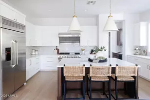 323 W Malibu Dr, Chandler, AZ 85248 - Photo 17