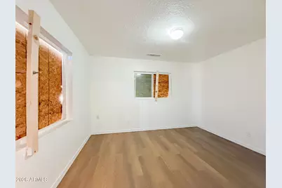 3442 E Melvin Street #Apt 5, Phoenix, AZ 85008 - Photo 5