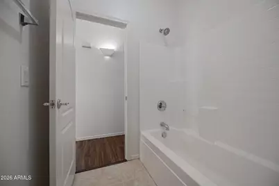 6918 S 37th Glen, Phoenix, AZ 85041 - Photo 23