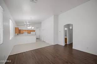 6918 S 37th Glen, Phoenix, AZ 85041 - Photo 13