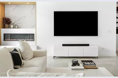 4002 N 33rd Place, Phoenix, AZ 85018 - Photo 15