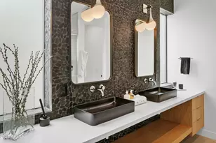 4002 N 33rd Pl, Phoenix, AZ 85018 - Photo 33