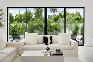 4002 N 33rd Pl, Phoenix, AZ 85018 - Photo 13