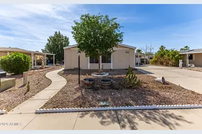 2921 E Oraibi Drive, Phoenix, AZ 85050 - Photo 1