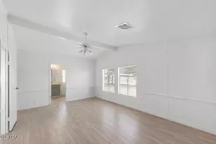 2921 E Oraibi Dr, Phoenix, AZ 85050 - Photo 15