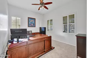 1273 E Apricot Ln, Gilbert, AZ 85298 - Photo 17