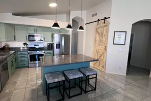 6458 W Adobe Dr, Glendale, AZ 85308 - Photo 7