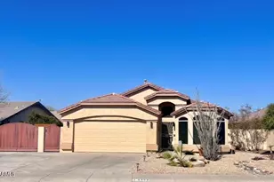 6458 W Adobe Dr, Glendale, AZ 85308 - Photo 3