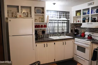 325 W State Route 89A -- #16, Cottonwood, AZ 86326 - Photo 13