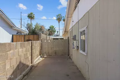 15039 N 30th Drive, Phoenix, AZ 85053 - Photo 5