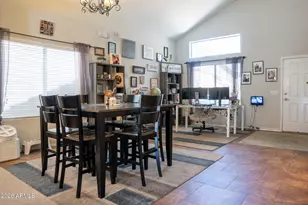 1925 W Burgess Ln, Phoenix, AZ 85041 - Photo 7