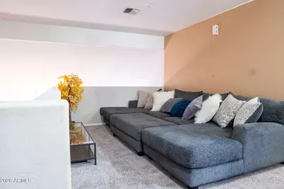 1925 W Burgess Lane, Phoenix, AZ 85041 - Photo 17