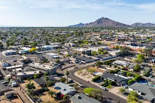 2614 N 72nd Pl, Scottsdale, AZ 85257 - Photo 3