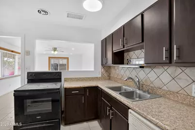 1113 N Coolidge Avenue, Casa Grande, AZ 85122 - Photo 9