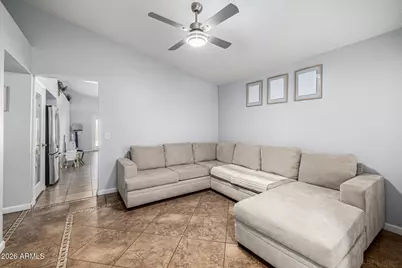 8450 W Elm Street, Phoenix, AZ 85037 - Photo 7