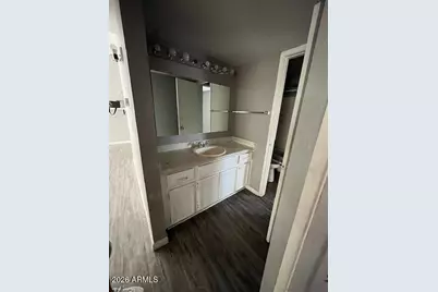 3351 N 69th Drive #Unit 41, Phoenix, AZ 85033 - Photo 5