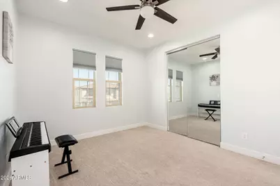 3413 E Crest Lane, Phoenix, AZ 85050 - Photo 31