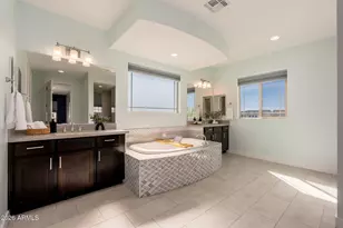 3413 E Crest Ln, Phoenix, AZ 85050 - Photo 35