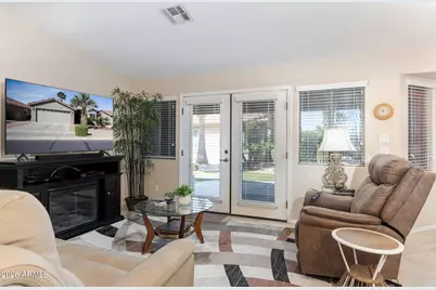 121 S Agua Fria Lane, Casa Grande, AZ 85194 - Photo 9