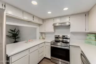 214 E Ruth Ave, Phoenix, AZ 85020 - Photo 11