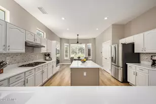 18733 N Avila Dr, Surprise, AZ 85387 - Photo 9