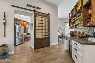 433 W Desert Flower Ln, Phoenix, AZ 85045 - Photo 5