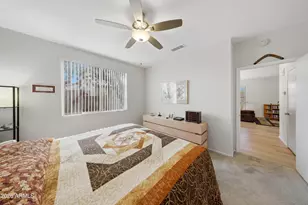 19535 N Carriage Ln, Surprise, AZ 85374 - Photo 19