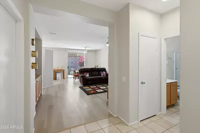 19535 N Carriage Lane, Surprise, AZ 85374 - Photo 5