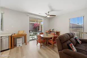 19535 N Carriage Ln, Surprise, AZ 85374 - Photo 11