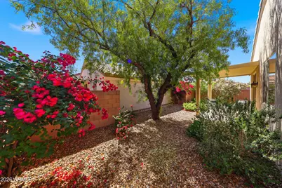 19535 N Carriage Lane, Surprise, AZ 85374 - Photo 23