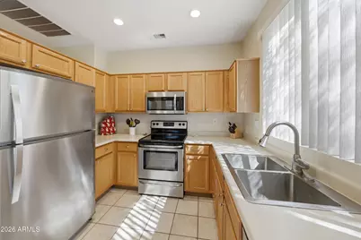 19535 N Carriage Lane, Surprise, AZ 85374 - Photo 15