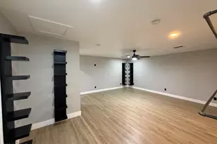 429 E Greenway Dr, Tempe, AZ 85282 - Photo 33