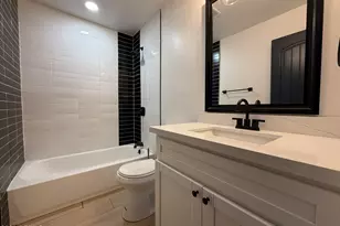 429 E Greenway Dr, Tempe, AZ 85282 - Photo 29