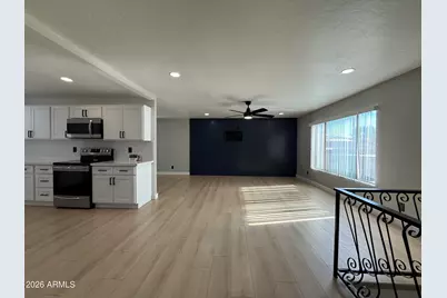 429 E Greenway Drive, Tempe, AZ 85282 - Photo 5